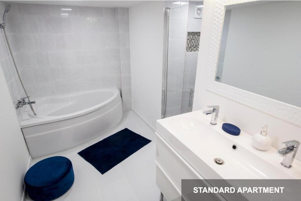 Savouir Bleu Suite Near Danube Budapest Luaran gambar
